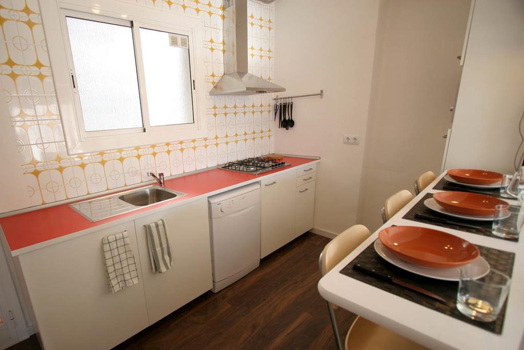 Near Clot & Sagrada Familia Apartment Барселона Екстер'єр фото