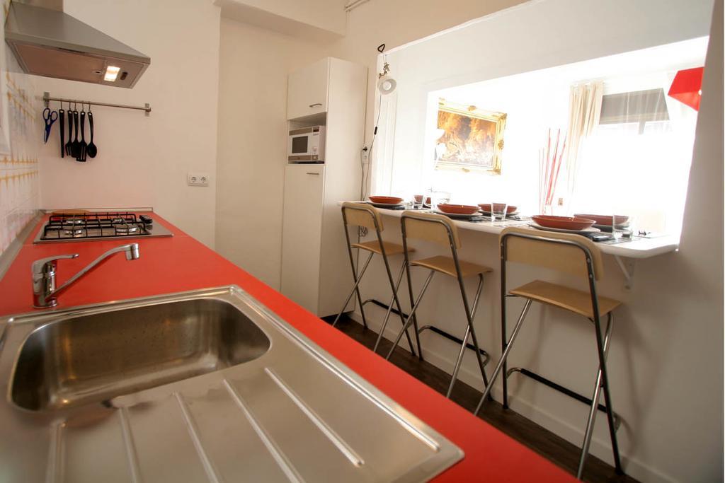 Near Clot & Sagrada Familia Apartment Барселона Екстер'єр фото