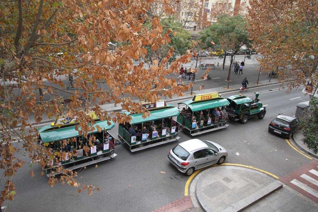 Near Clot & Sagrada Familia Apartment Барселона Екстер'єр фото